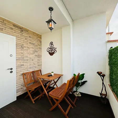 Almera 1 Alexandros Apartament